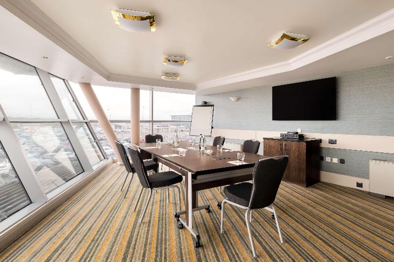 DoubleTree By Hilton International Newcastle Airpo - Genel