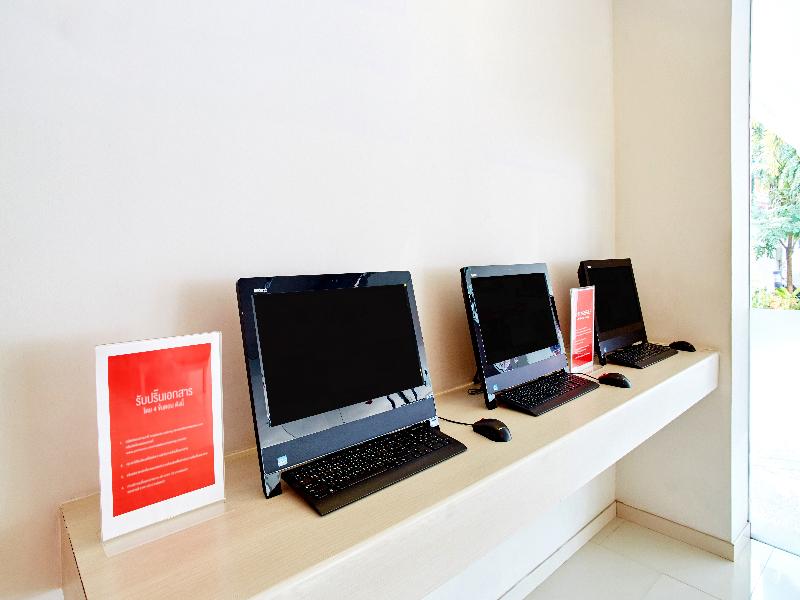 Easy Planet Phuket Patong - Lobi
