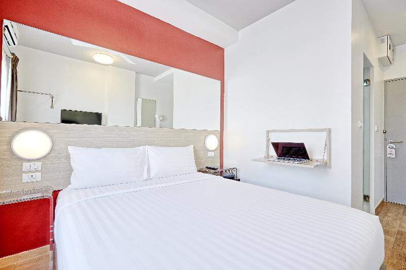 Easy Planet Phuket Patong - Oda