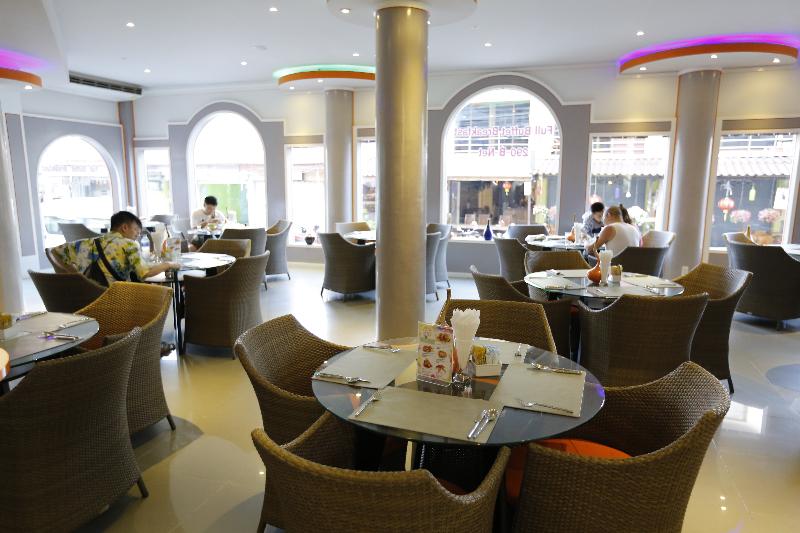 Baan Kamala Fantasea Hotel - Restoran