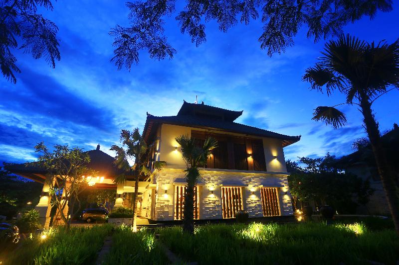 Grand Whiz Hotel Nusa Dua Bali - Genel