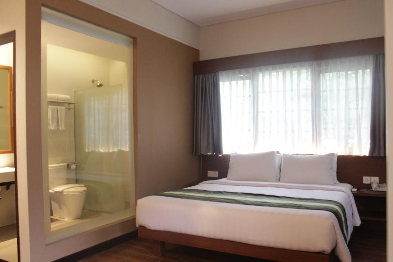Grand Whiz Hotel Nusa Dua Bali - Oda