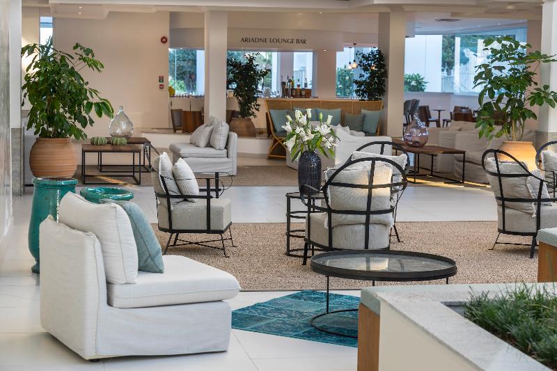Leonardo Plaza Cypria Maris Beach Hotel & Spa - Lobi