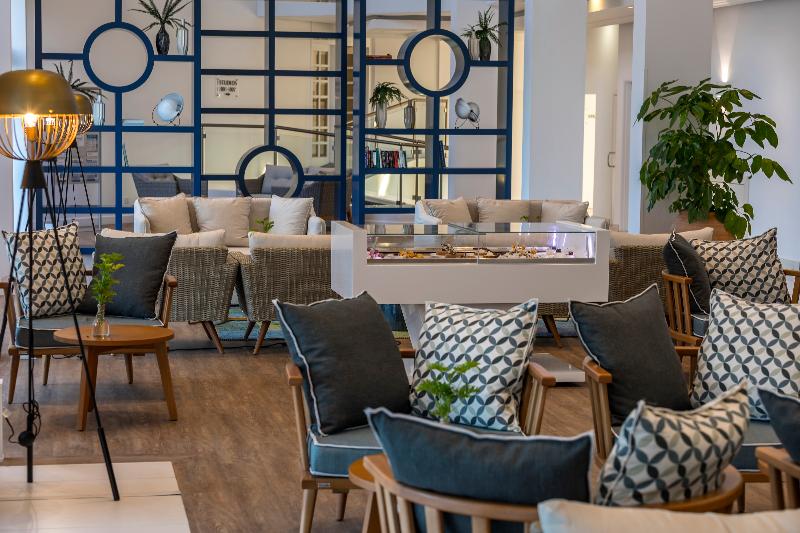 Leonardo Plaza Cypria Maris Beach Hotel & Spa - Lobi