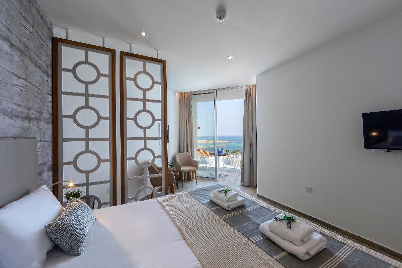 Leonardo Plaza Cypria Maris Beach Hotel & Spa - Oda