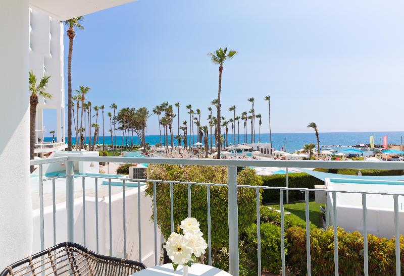 Leonardo Plaza Cypria Maris Beach Hotel & Spa - Oda