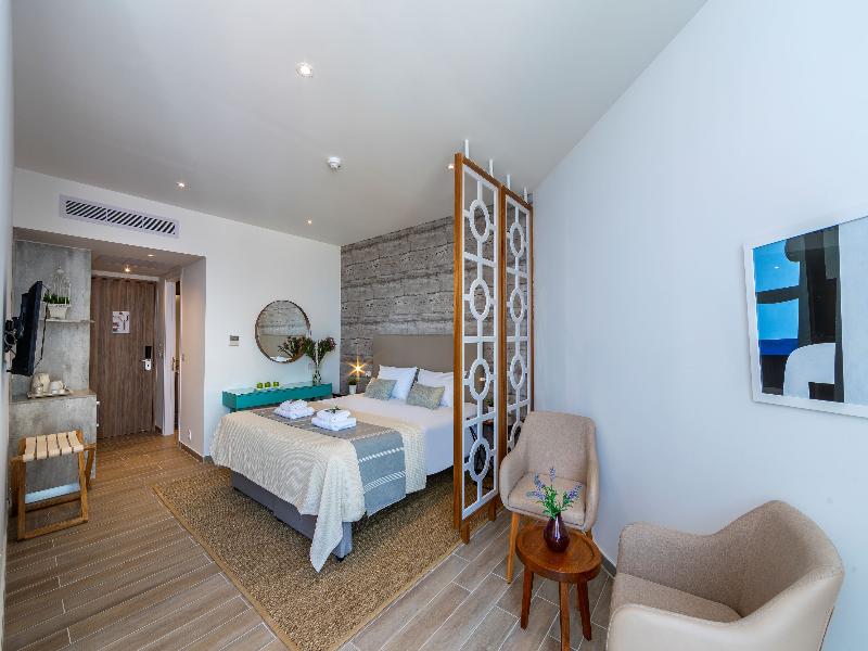 Leonardo Plaza Cypria Maris Beach Hotel & Spa - Oda
