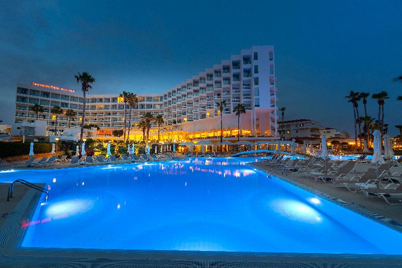 Leonardo Plaza Cypria Maris Beach Hotel & Spa - Havuz