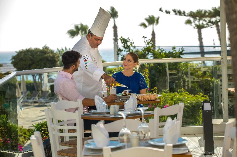 Leonardo Plaza Cypria Maris Beach Hotel & Spa - Restoran