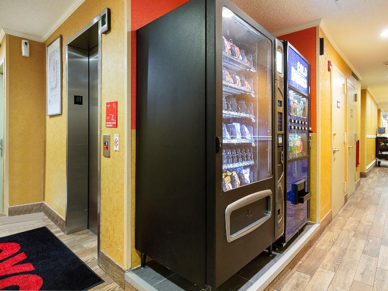Quality Inn JFK Airport Rockaway Blvd - Lobi