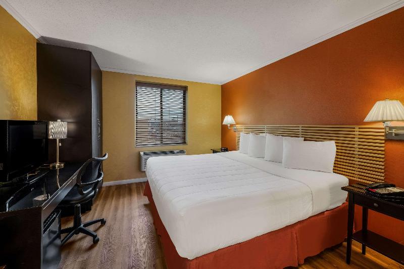 Quality Inn JFK Airport Rockaway Blvd - Oda