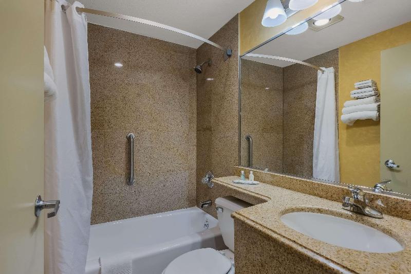 Quality Inn JFK Airport Rockaway Blvd - Oda