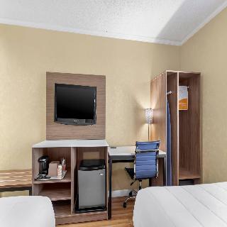 Quality Inn JFK Airport Rockaway Blvd fotoÄŸrafÄ±