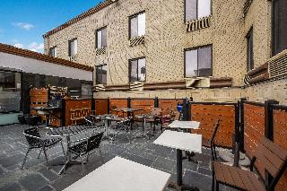 Quality Inn JFK Airport Rockaway Blvd fotoÄŸrafÄ±