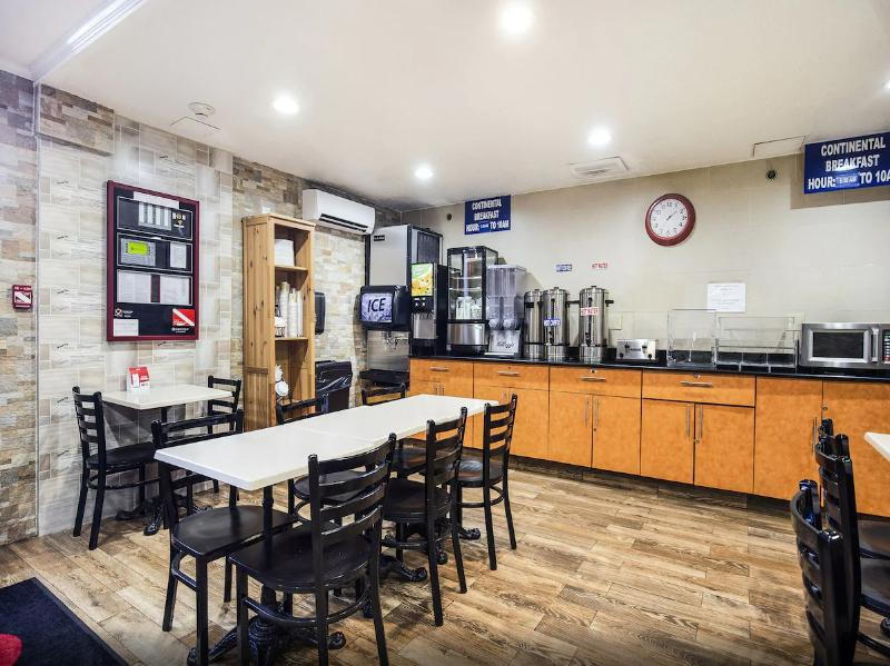 Quality Inn JFK Airport Rockaway Blvd - Restoran