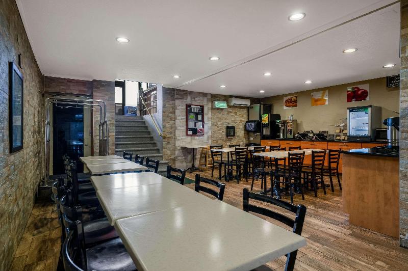 Quality Inn JFK Airport Rockaway Blvd - Restoran