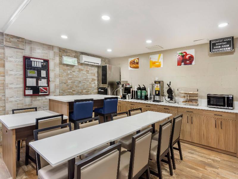 Quality Inn JFK Airport Rockaway Blvd - Restoran
