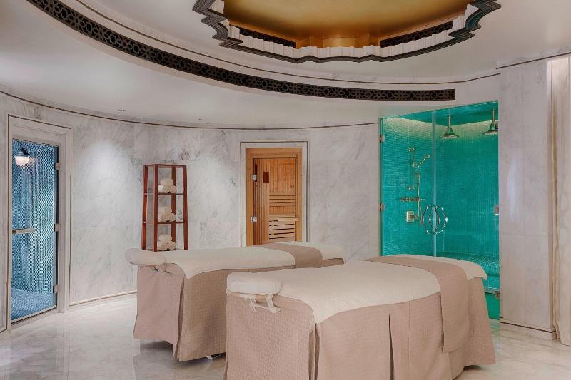 The St.Regis Abu Dhabi - Havuz