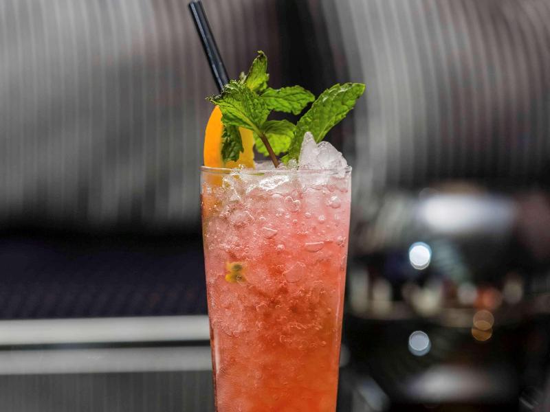 Novotel Dubai Al Barsha - Bar