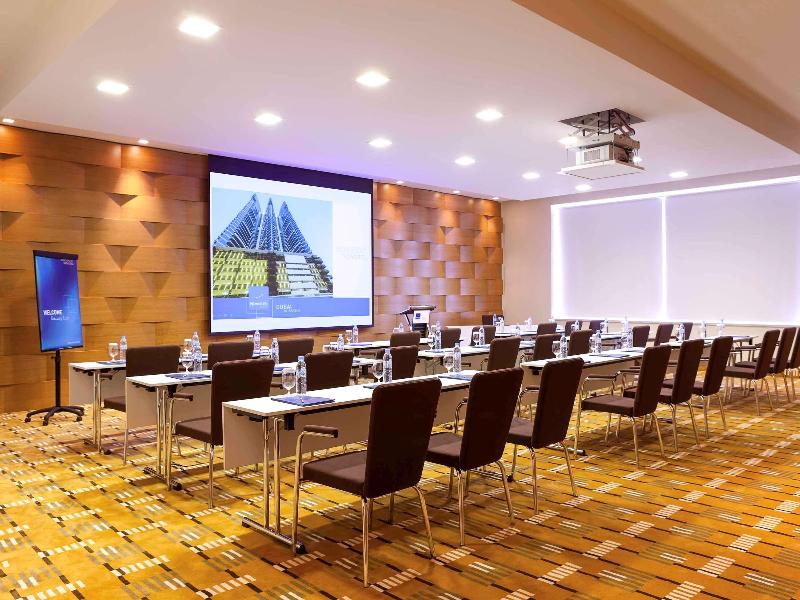 Novotel Dubai Al Barsha - Toplantı
