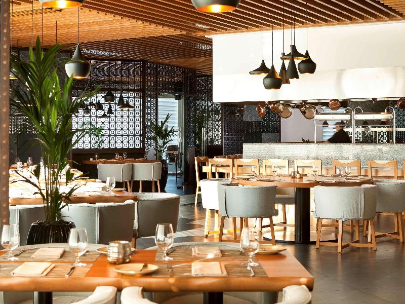 Novotel Dubai Al Barsha - Restoran