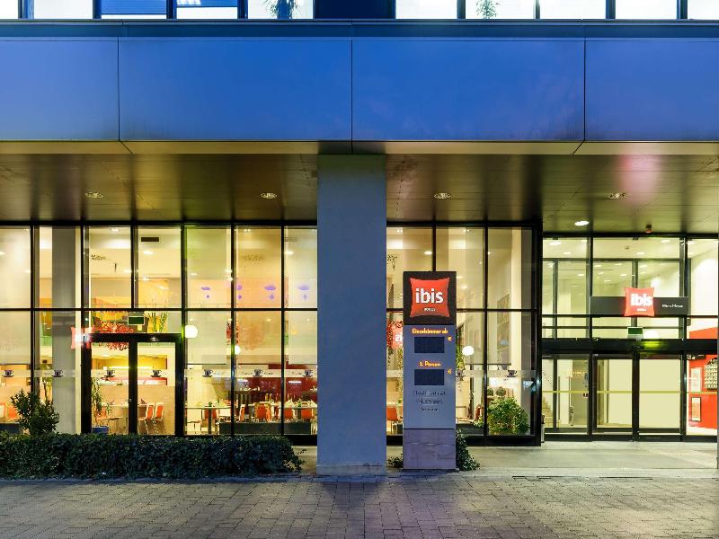 ibis Wien Messe - Genel