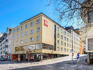 宜必思尚品克莱蒙费朗勒布雷泽特机场酒店 otel fotoğrafı