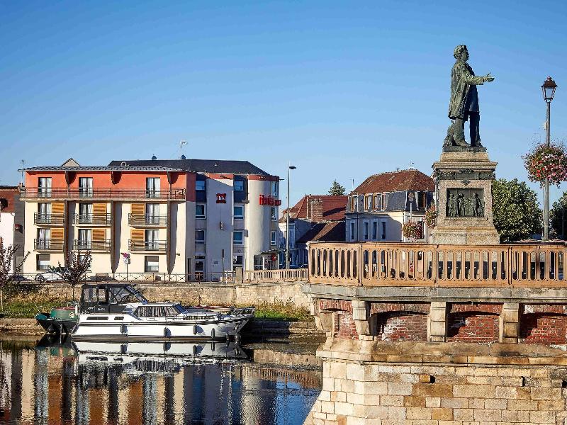 Ibis Auxerre Centre - Genel