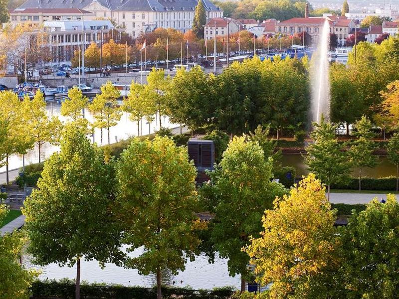 Novotel Suites Nancy Centre - Genel