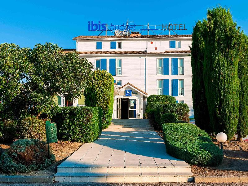 Sure Hotel by Best Western Nimes Est - Genel
