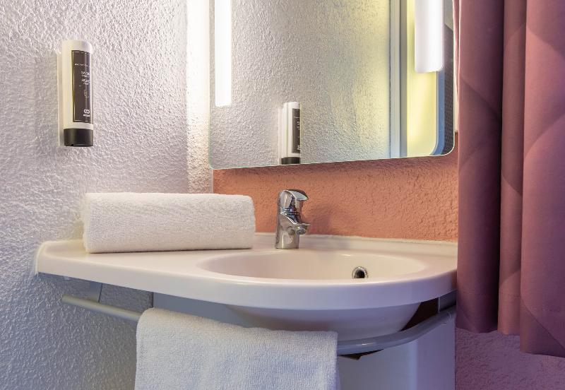 B&B HOTEL Châteauroux A20 l'Occitane - Oda