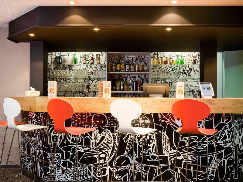 ibis Provins - Bar