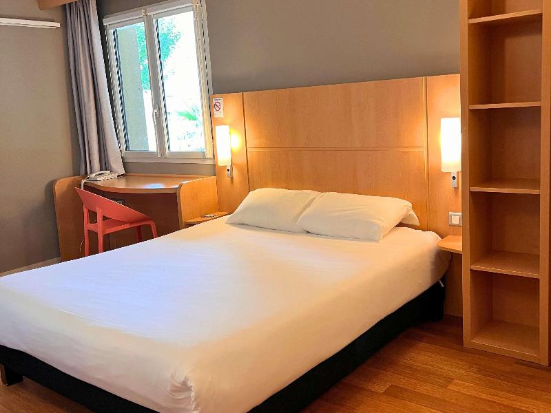 ibis Vitre Centre - Oda