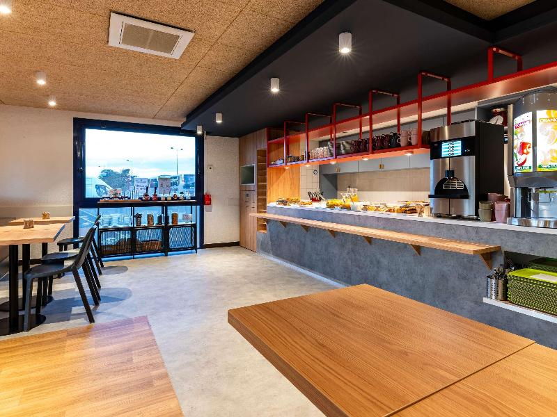 宜必思尚品贝尔福中心酒店 - Restoran