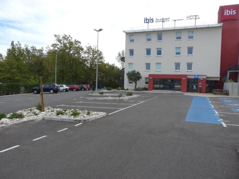 ibis Montauban - Genel