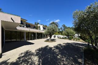 Mercure Brignoles Golf De Barbaroux And Spa