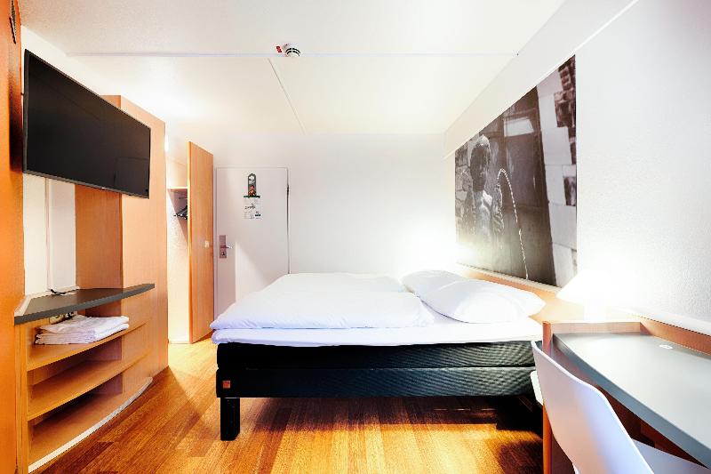 B&B HOTEL Aachen HBF - Oda