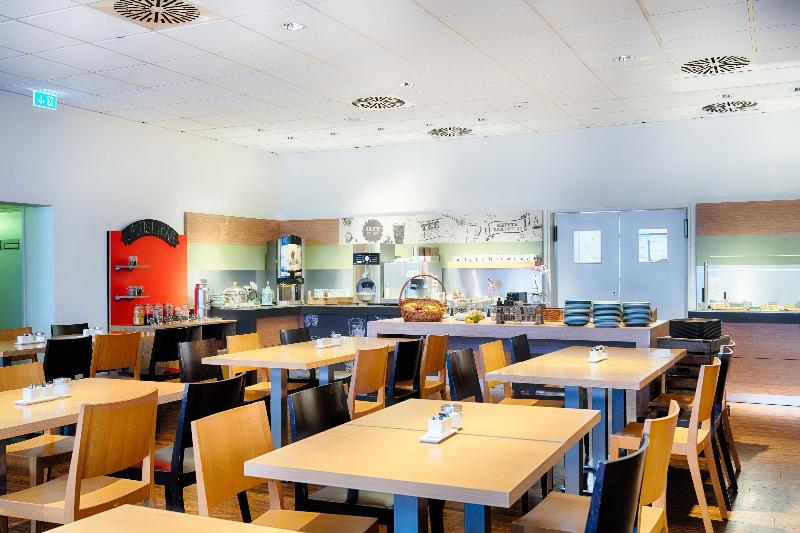 B&B HOTEL Aachen HBF - Oda