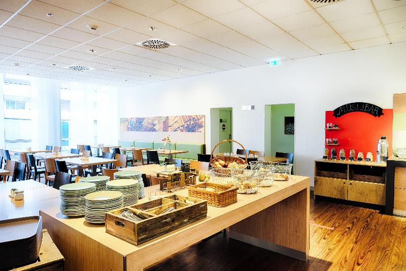 B&B HOTEL Aachen HBF - Oda