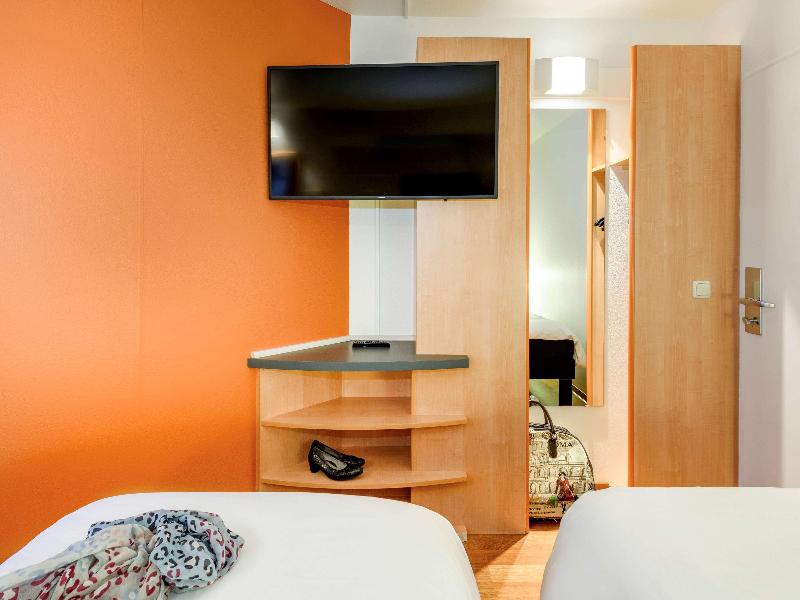 B&B HOTEL Aachen HBF - Oda