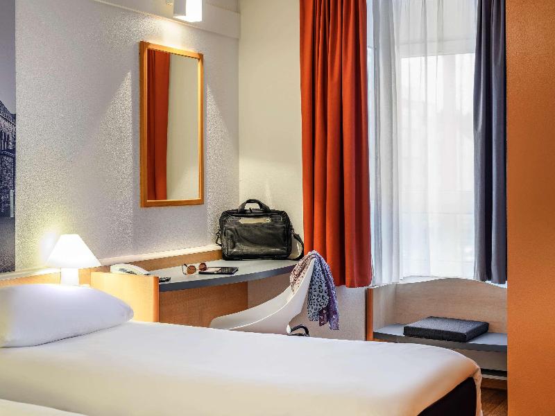 B&B HOTEL Aachen HBF - Oda