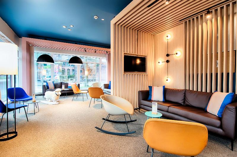 B&B HOTEL Berlin City West - Lobi