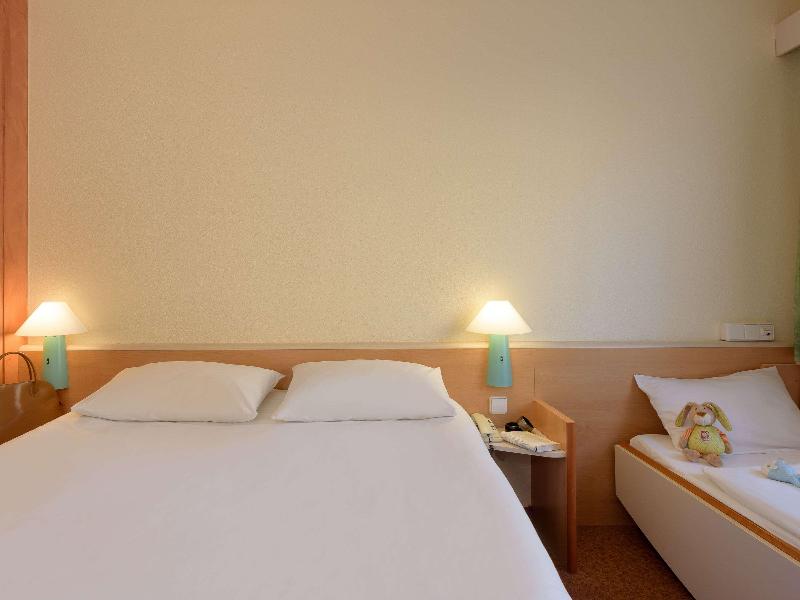 B&B HOTEL Berlin City West - Oda