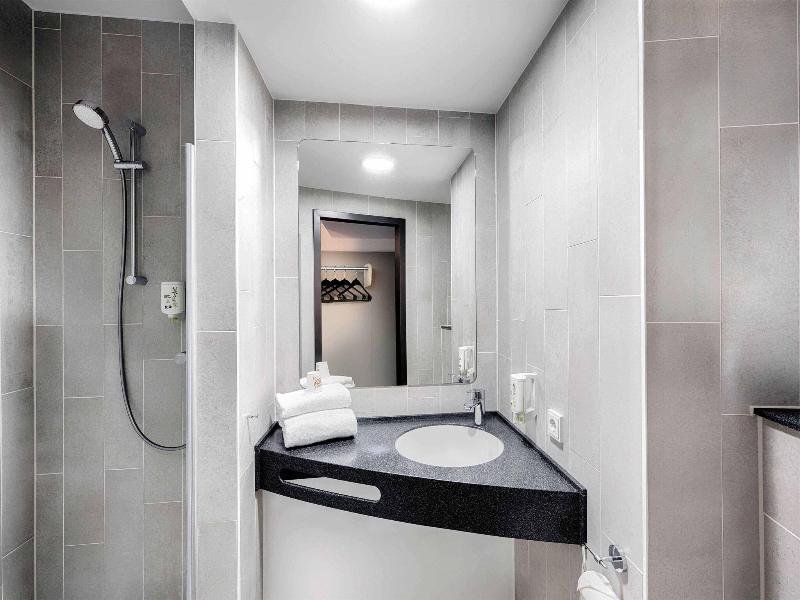 B&B HOTEL Berlin City West - Oda