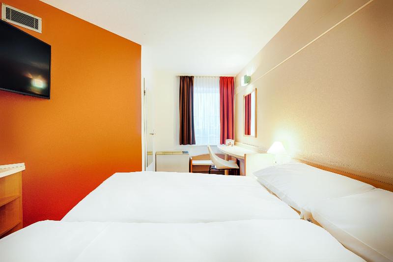 B&B HOTEL Bonn City - Oda