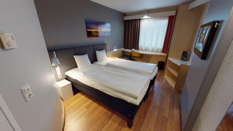 ibis Koeln Airport - Oda