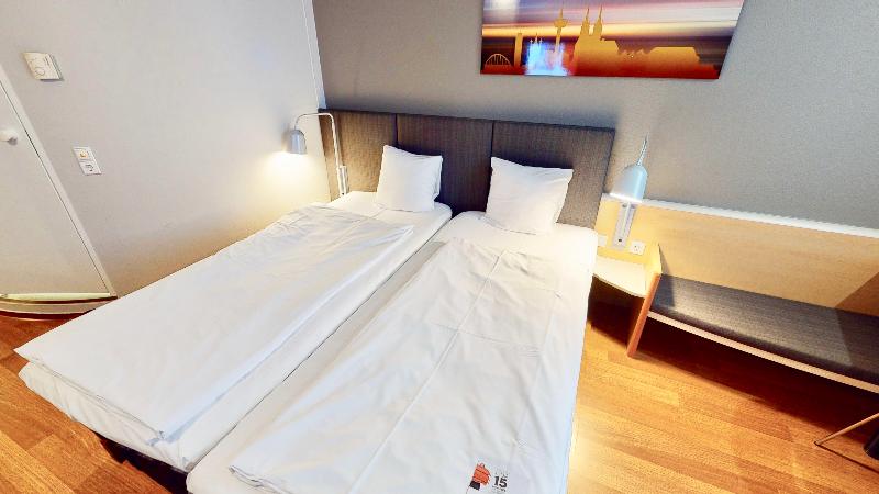 ibis Koeln Airport - Oda