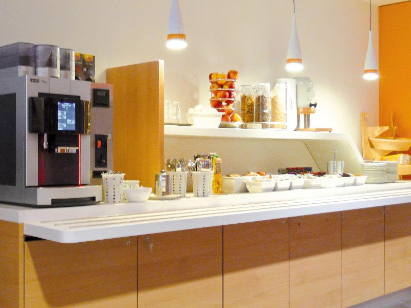 Ibis Budget Marne-La-Vallée Chelles - Restoran