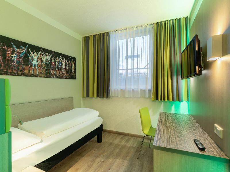B&B HOTEL Bochum-Hbf - Oda