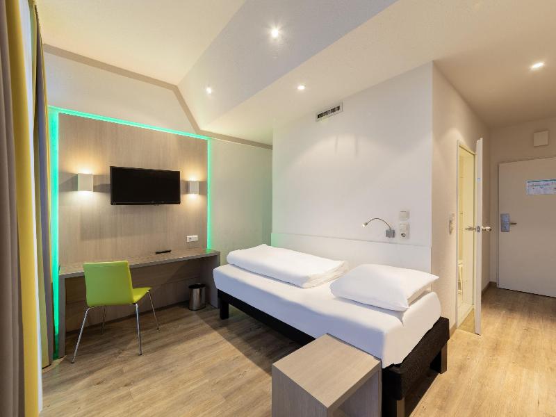 B&B HOTEL Bochum-Hbf - Oda
